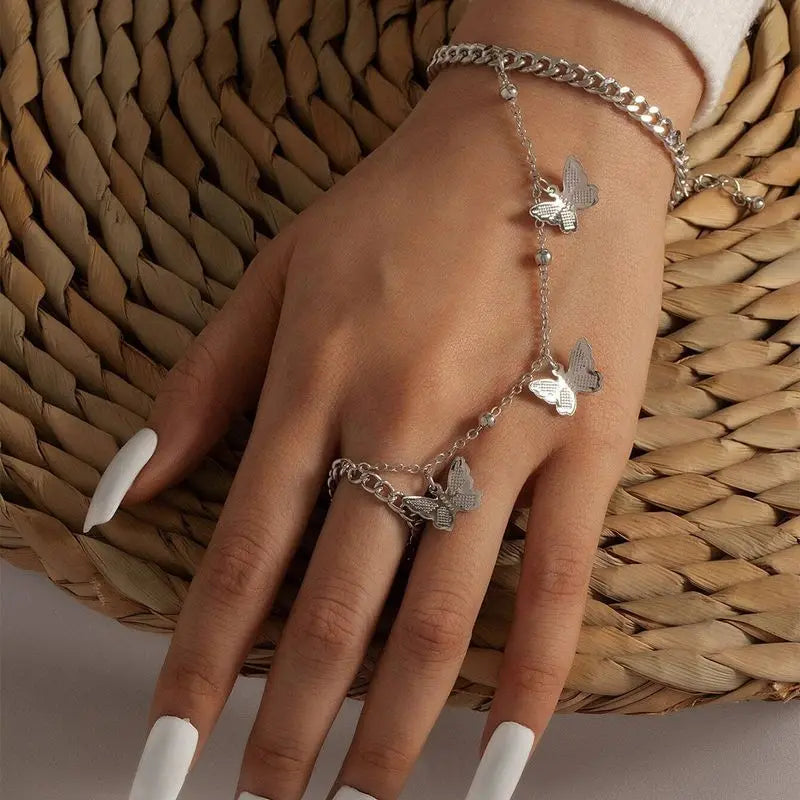 Vintage Punk Butterfly Tassel Ring With Bracelet Link Wrist Finger Rings For Women Flower Pearl Zircon Ring Jewelry