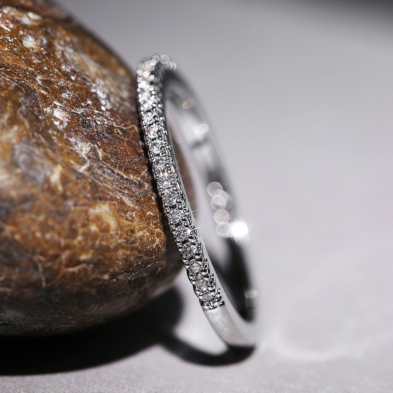Huitan New Minimalist Thin Rings for Women Wedding Brilliant Cubic Zircon High Quality Versatile Female Finger Ring Jewelry