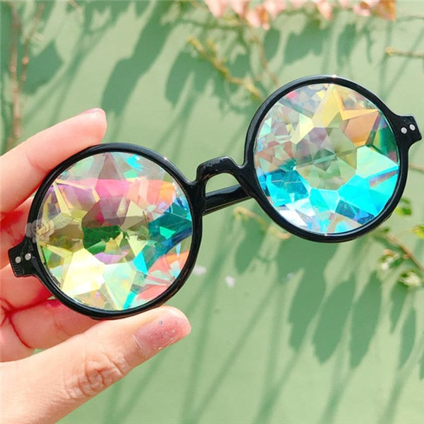 UVLAIK Round Kaleidoscope Glasses Women rave festival Sunglasses Men Holographic Glasses Colorful Celebrity Party Eyewear