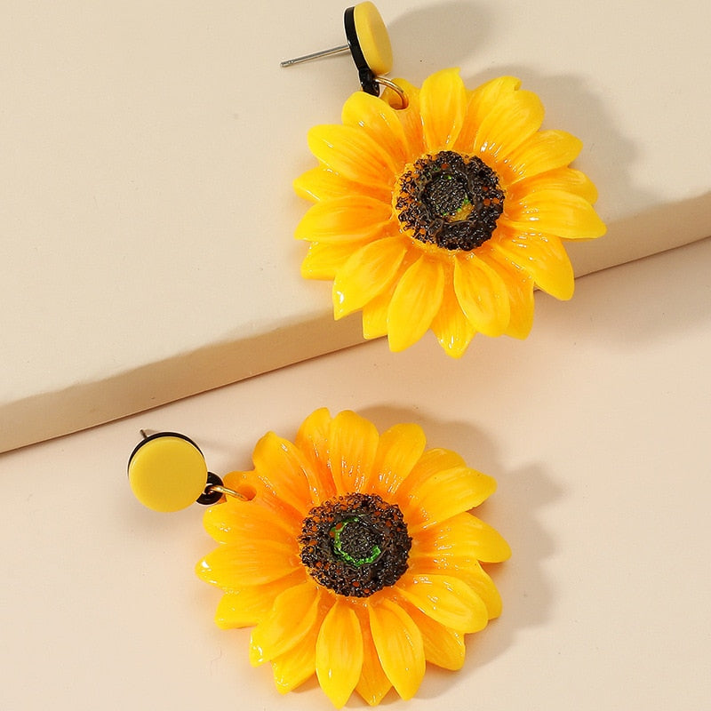 Trend Sunflower Flower Resin Earrings for Women Korean Fashion Funny Designer Earrings Elegant Unique Geometric Earring Fun