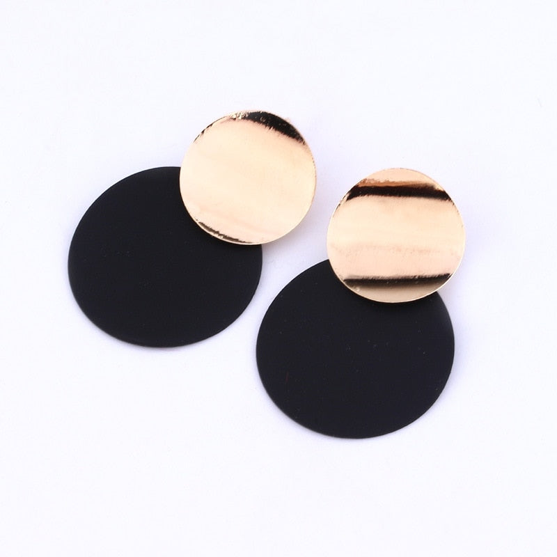 New Fashion No hole Earrings For Women Golden Color Round Ball Geometric clip Earrings For Party Wedding Ear Clips Jewelry