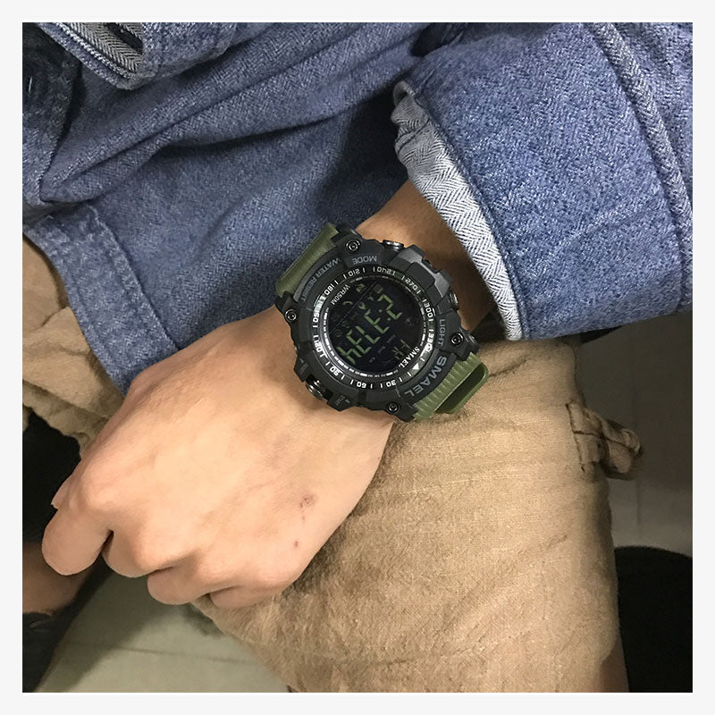 SMAEL Sport Watch Men Top Luxury Brand Military 50M Waterproof Wristwatch Clock Men LED Digital Watches Relogio Masculino