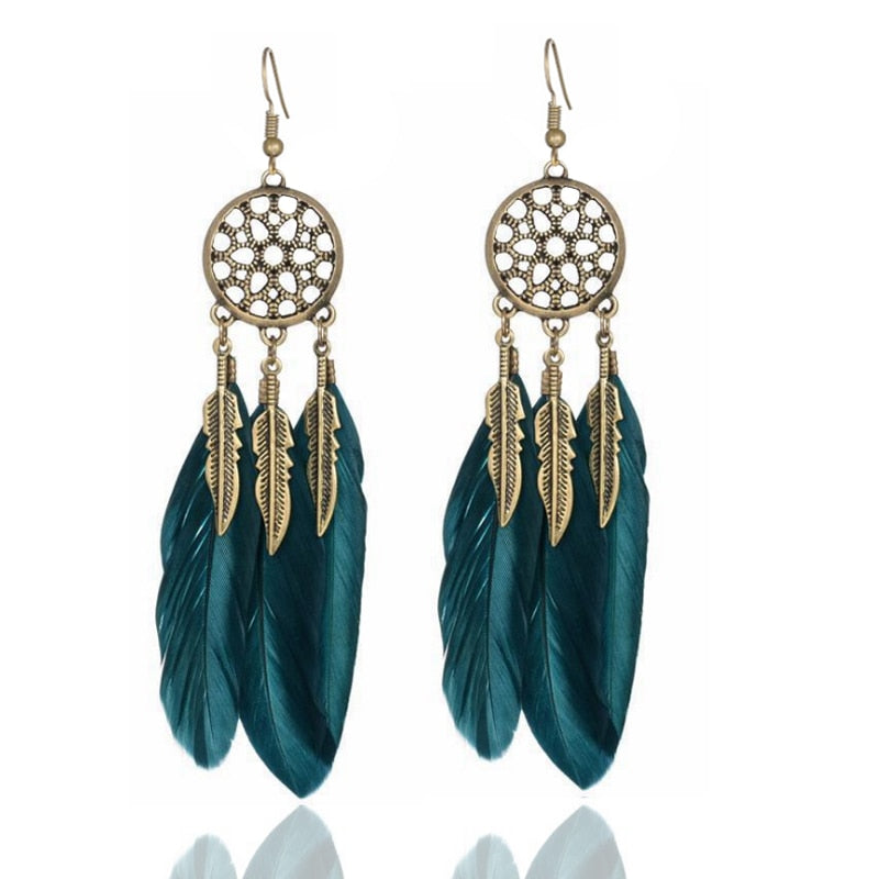Fashion 1Pair Beautiful Women And Girl Feather Drop Earring Leaf Hollow out Vintage Bohemia Boho Feather Tassel Dreamcatcher