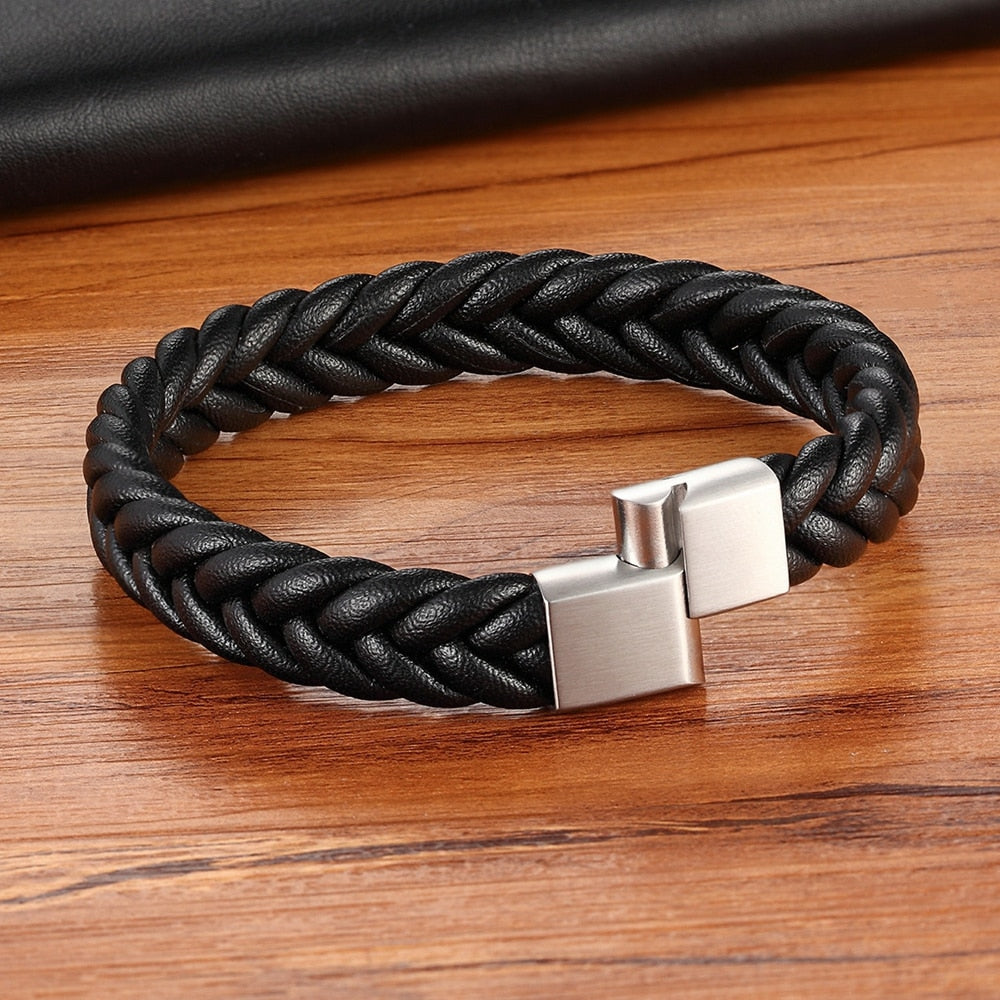 XQNI Hand-knitted Simple Style Classic Men Bracelet Multi-color Stainless Steel Magnetic Clasp Charm Leather Bracelets  Gift