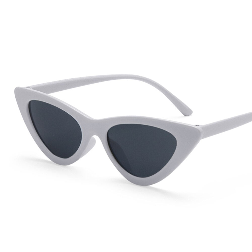 New Vintage Cat Eye Sunglasses Small Frame Retro Sunglasses UV400 Protection Eyewear Fashion Trendy Streetwear Eyewear