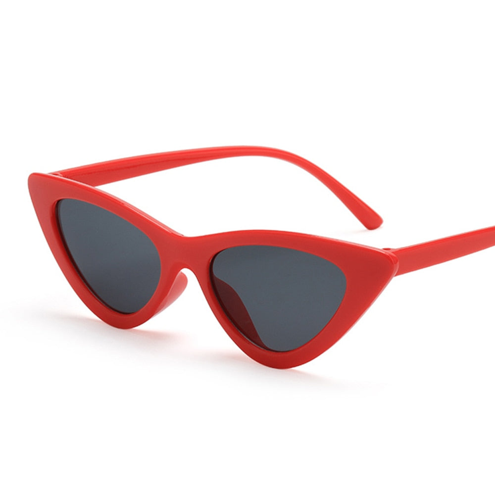 New Vintage Cat Eye Sunglasses Small Frame Retro Sunglasses UV400 Protection Eyewear Fashion Trendy Streetwear Eyewear